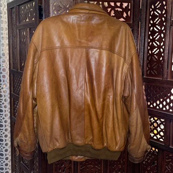 Vintage Aleksandec Elegant brown Genuine Leather Women's Coat. Size 36. - Picture 2 of 3